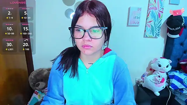 Emma boo online show from 11-06-25, 12:42