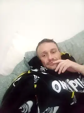 Caliguy36 online show from 11-13-25, 02:26