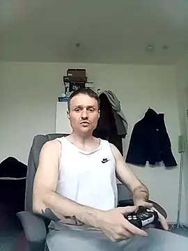 Snapshot of Caliguy36 chatting on 03-16-26, 07:12 Caliguy36 online show from 03-16-26, 07:12