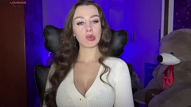 SweetCherry  N online show from 12-04-25, 09:25