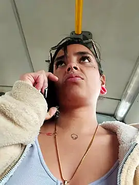 Moon And Sunn online show from 11-29-25, 06:08