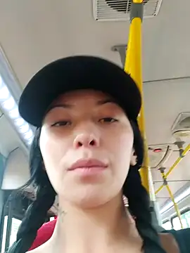 Snapshot of Moon_And_Sunn chatting on 10-29-25, 03:55 Moon And Sunn online show from 10-29-25, 03:55