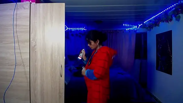 Samara Homescapes online show from 04-16-26, 03:18