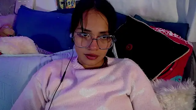 Samara Homescapes online show from 11-18-25, 04:49