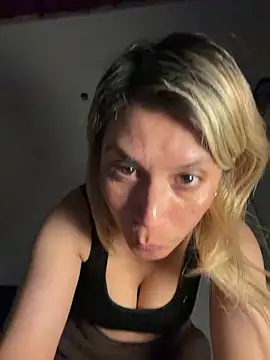 Romy-R-O online show from 06-15-26, 12:22