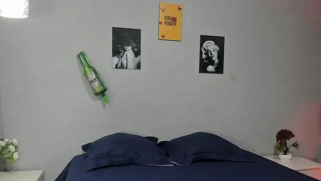 sexynova 93 online show from 03-19-26, 07:25