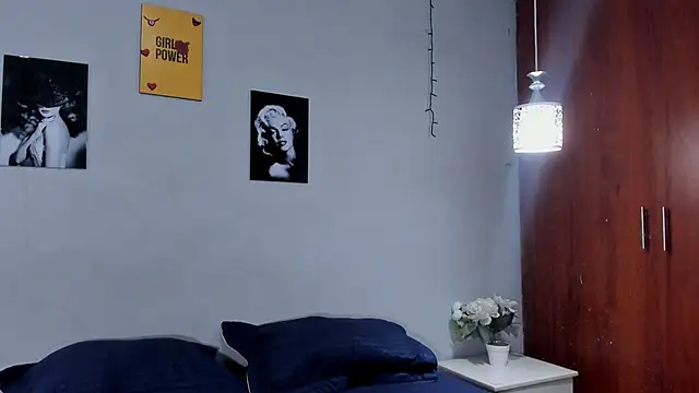 sexynova 93 online show from 02-18-26, 07:32