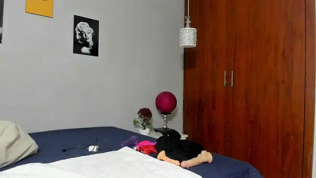 sexynova 93 online show from 07-23-26, 07:54