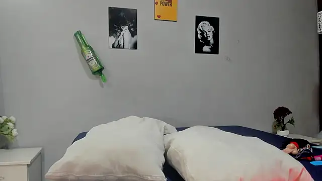 sexynova 93 online show from 03-26-26, 07:45