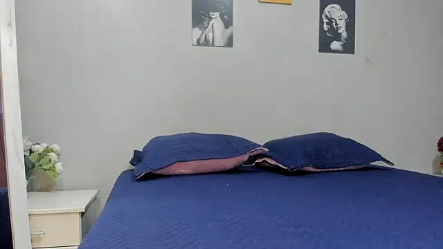 sexynova 93 online show from 03-28-26, 07:15