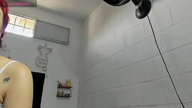 sexynova 93 online show from 06-25-26, 04:12