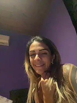 Snapshot of sabrinaneves chatting on 06-11-26, 07:44 sabrinaneves online show from 06-11-26, 07:44