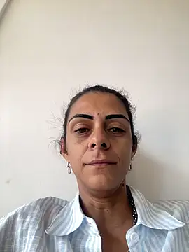 Snapshot of sabrinaneves chatting on 04-18-26, 01:24 sabrinaneves online show from 04-18-26, 01:24