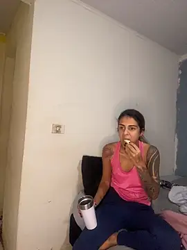 Snapshot of sabrinaneves chatting on 05-26-26, 03:32 sabrinaneves online show from 05-26-26, 03:32
