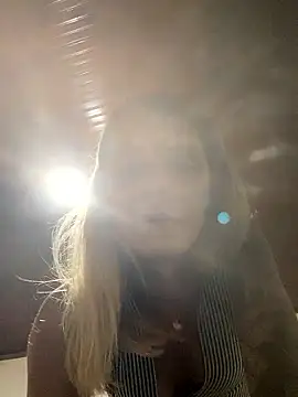 sabrinaneves online show from 10-30-25, 07:22