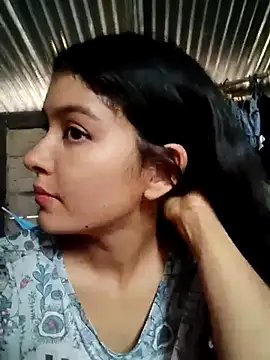 Soymaia online show from 11-08-25, 01:47