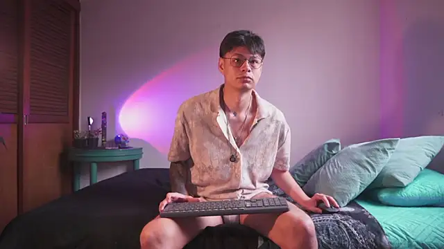 estmonnn online show from 03-07-26, 10:37