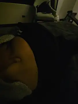 Roomhot404f online show from 01-16-26, 03:32