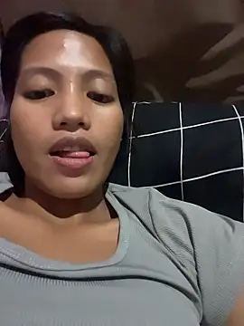 hottiebabe23 online show from 01-15-26, 05:55