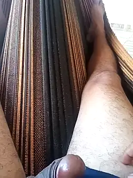 Snapshot of Ferreira87 chatting on 11-03-25, 01:15 Ferreira87 online show from 11-03-25, 01:15