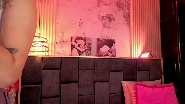 Im-Lola online show from 02-23-26, 09:04