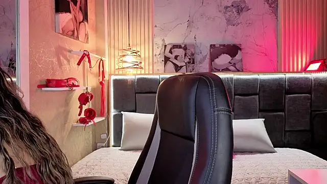 Im-Lola online show from 02-06-26, 11:12