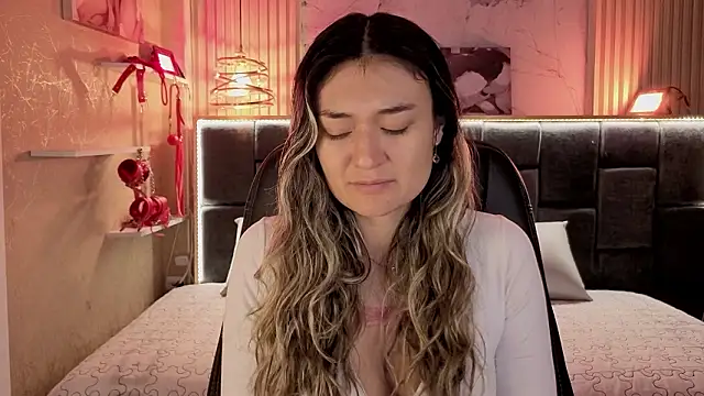 Im-Lola online show from 03-11-26, 08:47