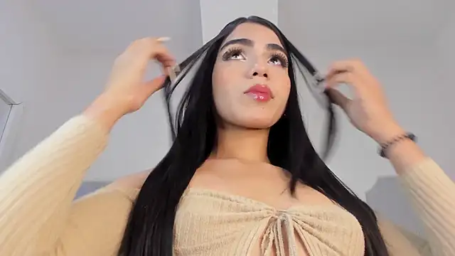 roxana scott1 online show from 03-12-26, 03:56