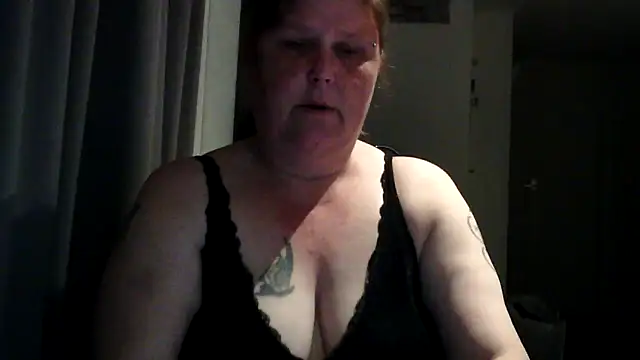 Snapshot of Sylviastar46 chatting on 05-23-26, 08:19 Sylviastar46 online show from 05-23-26, 08:19