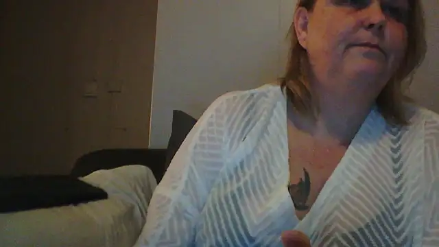 Sylviastar46 online show from 02-22-26, 10:44