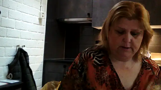 Sylviastar46 online show from 03-11-26, 08:19
