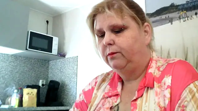 Sylviastar46 online show from 03-18-26, 09:01