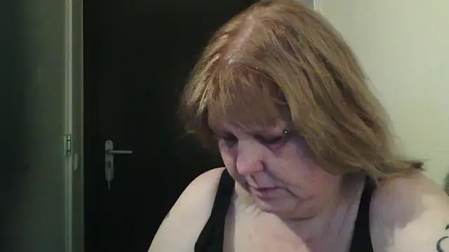 Sylviastar46 online show from 02-19-26, 07:49