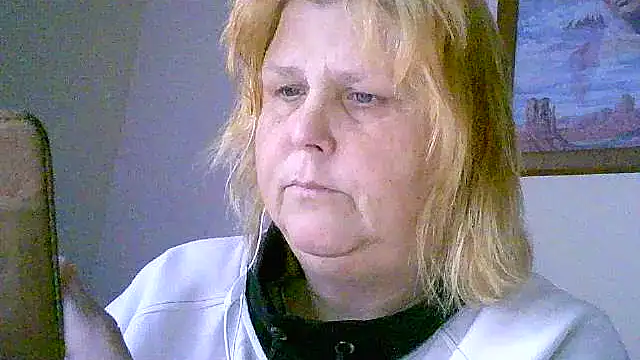 Sylviastar46 online show from 11-19-25, 08:36