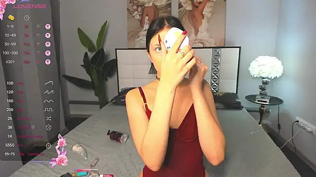 Mia Tins online show from 01-15-26, 09:34