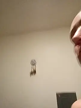 Karebearz1 online show from 11-12-25, 04:38