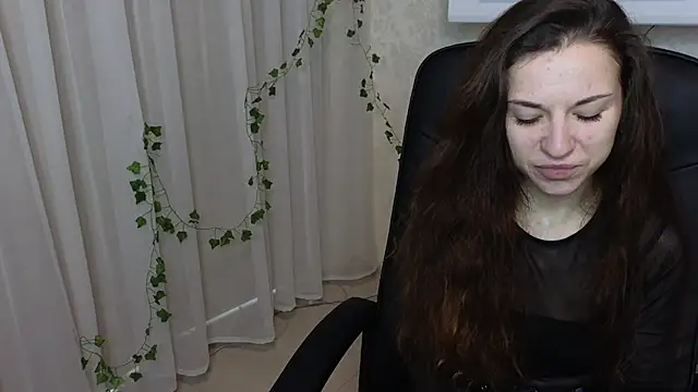 Snapshot of Ulyanix chatting on 02-25-26, 05:51 Ulyanix online show from 02-25-26, 05:51