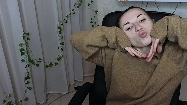 Snapshot of Ulyanix chatting on 02-03-26, 05:05 Ulyanix online show from 02-03-26, 05:05