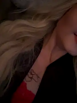 Snapshot of Anastasia-Ro chatting on 10-30-25, 08:56 Anastasia-Ro online show from 10-30-25, 08:56