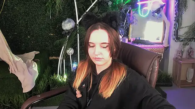 IreneBailey online show from 11-09-25, 09:13