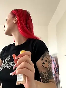 kimkatyrides online show from 11-04-25, 08:40