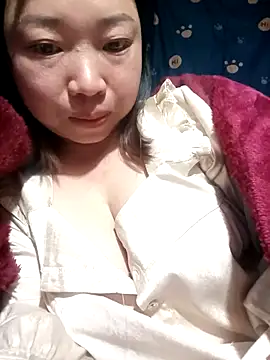 julybe online show from 01-14-26, 04:10