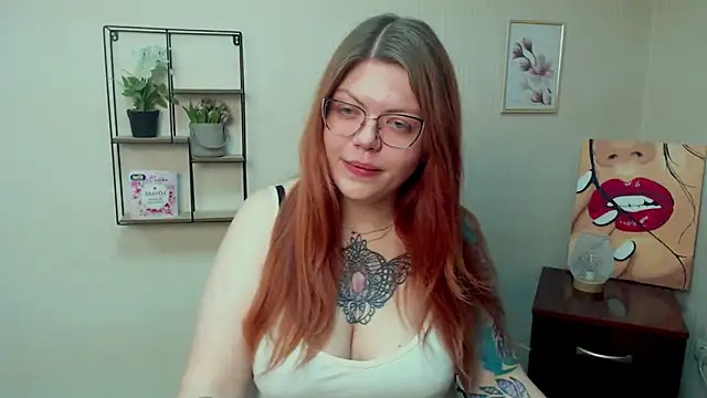 Lina ri  online show from 12-16-25, 07:40