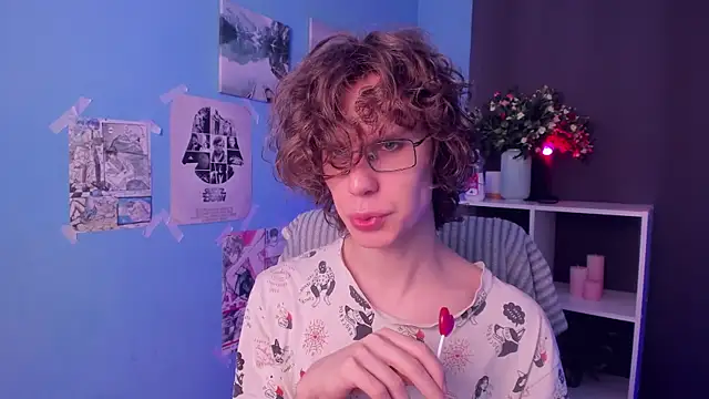 Snapshot of LeoBensyten chatting on 01-18-26, 12:41 LeoBensyten online show from 01-18-26, 12:41