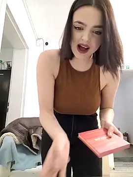 SidneyPuff online show from 04-05-26, 05:14