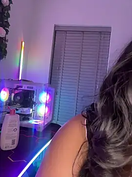 kennedylorel online show from 12-21-25, 06:20