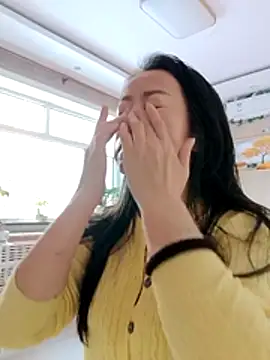 aniani11 online show from 11-19-25, 06:02