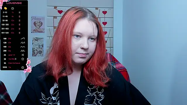 Snapshot of FoxPlayXX chatting on 02-25-26, 08:08 FoxPlayXX online show from 02-25-26, 08:08