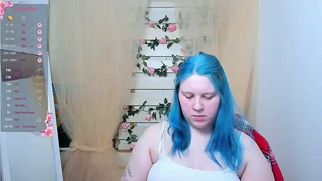 Snapshot of FoxPlayXX chatting on 05-11-26, 02:45 FoxPlayXX online show from 05-11-26, 02:45