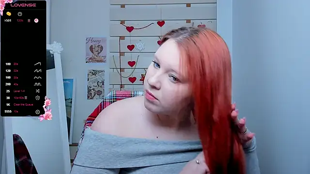 Snapshot of FoxPlayXX chatting on 02-23-26, 08:20 FoxPlayXX online show from 02-23-26, 08:20